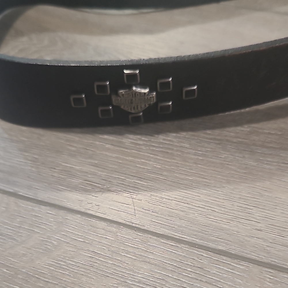 Harley-Davidson Black Leather Belt with Silver Studs and Shield Size Sm